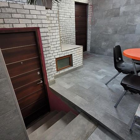 Дом 33 Возле Клиники Астхик Yerevan Exterior foto